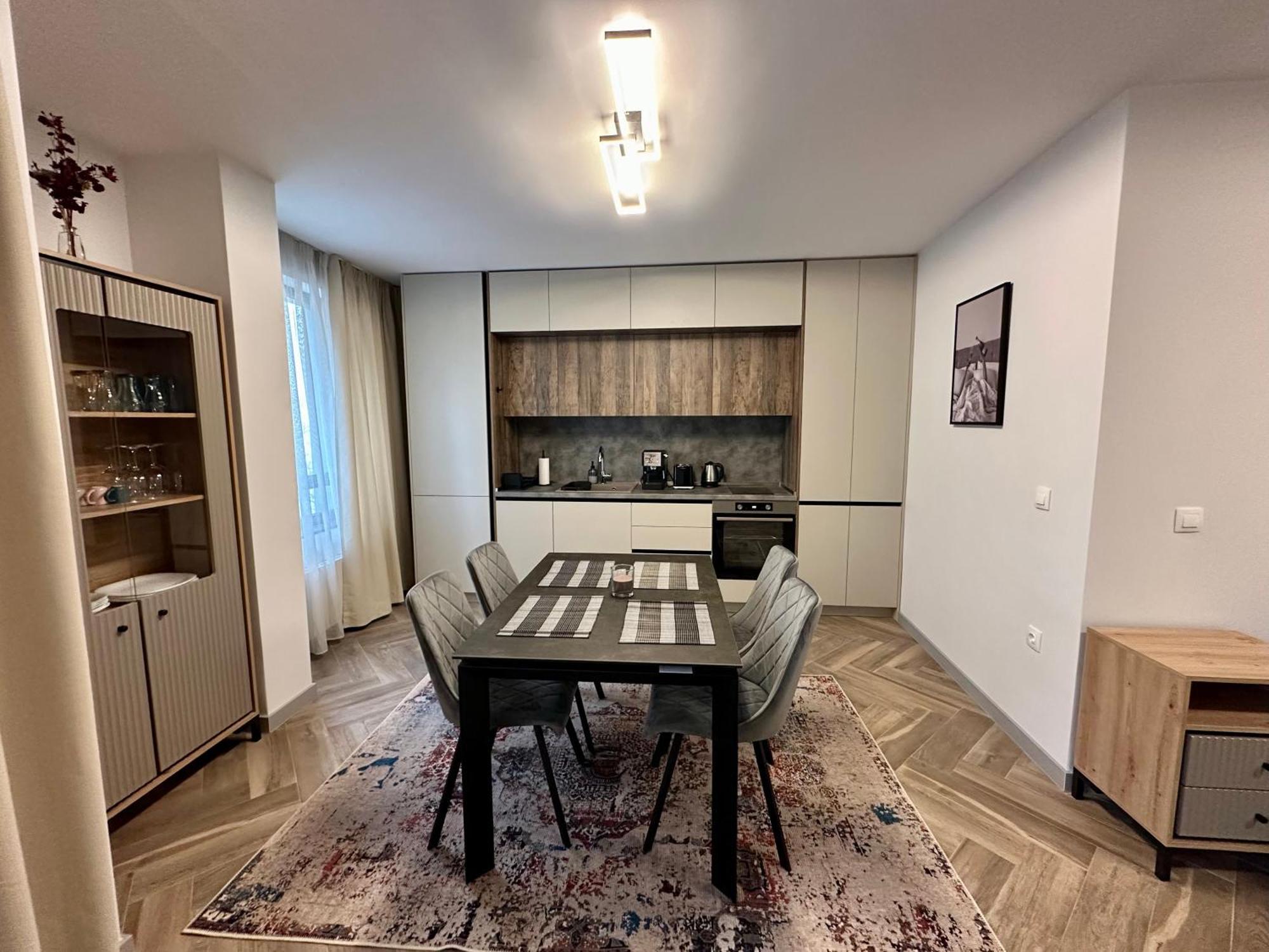Apartment Lana *